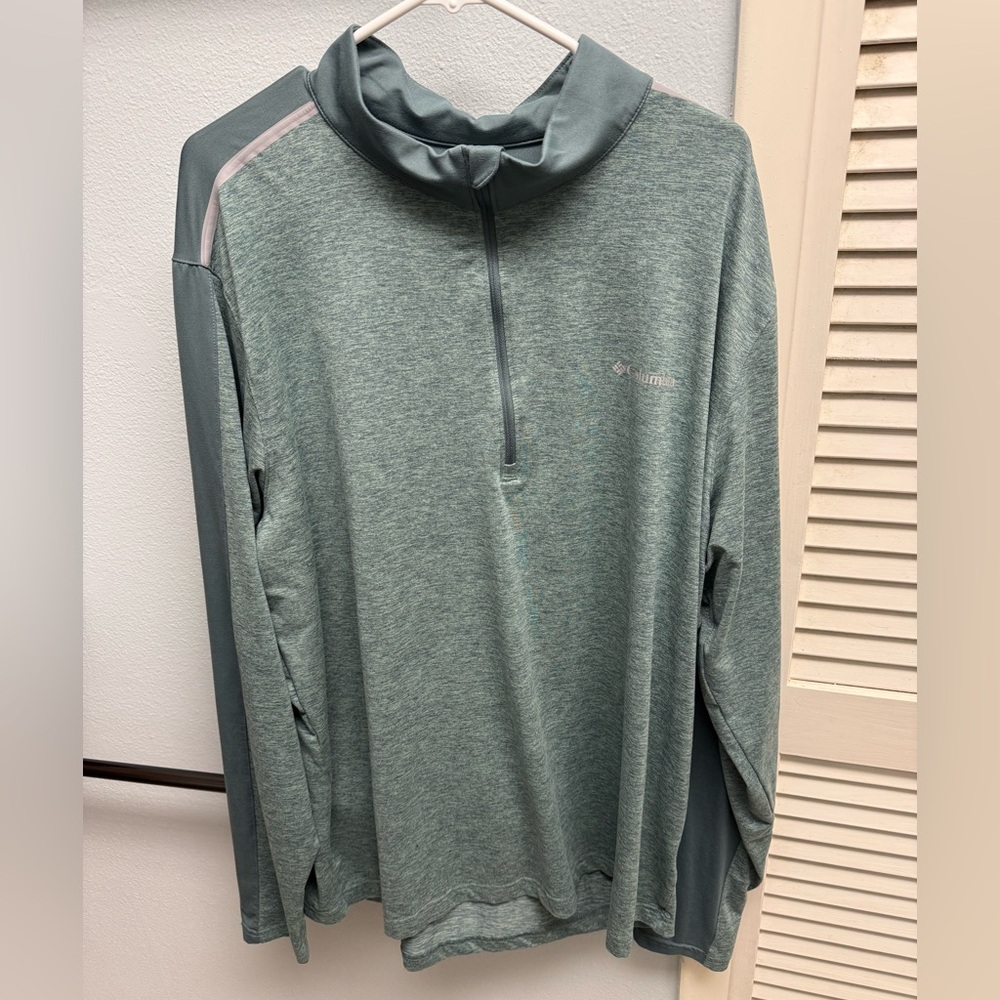 Columbia Sage Green Half-Zip Pullover